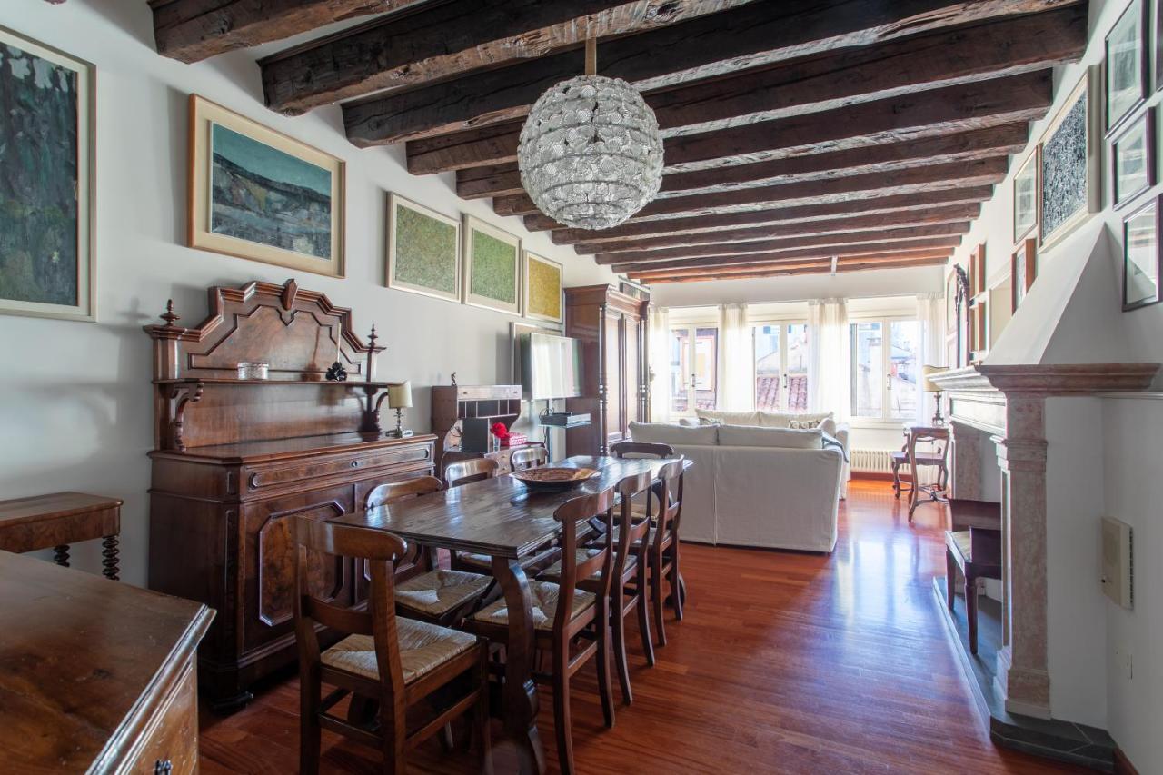 Ca' Al Giglio - Appartamento Vista Canale Venice Ngoại thất bức ảnh
